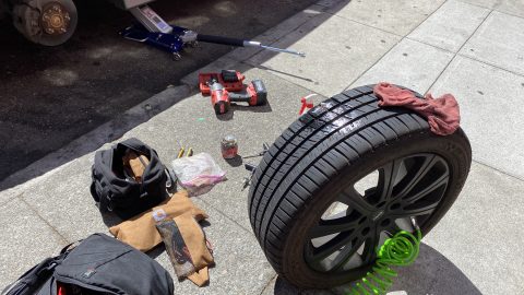 Mobile Flat Tire Battery Jump Start